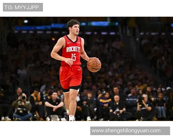 火箭队新秀谢泼德：继承斯潘诺里斯投射能力的NBA后卫挑战与机遇